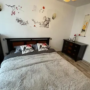 Apartament Titan Parc, Bucureşti