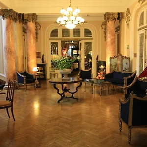 4* Hotel Grand Boutique